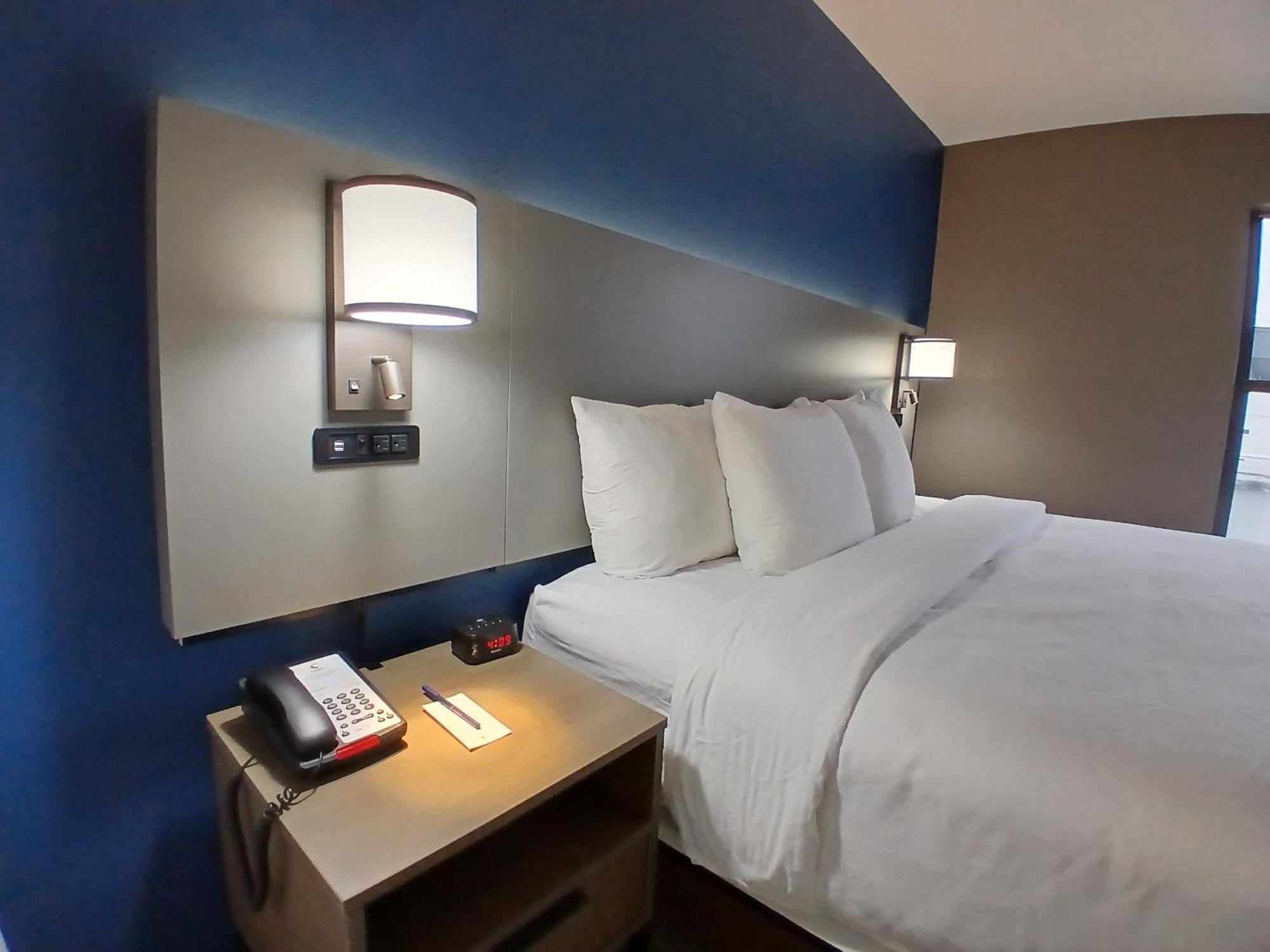 Comfort Inn Near Downtown & Blue Ridge Pkwy Marion Εξωτερικό φωτογραφία