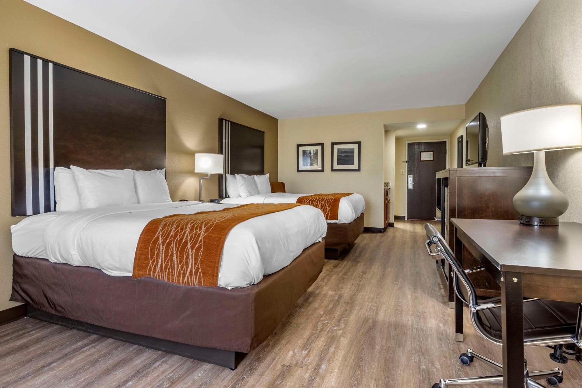 Comfort Inn Near Downtown & Blue Ridge Pkwy Marion Εξωτερικό φωτογραφία