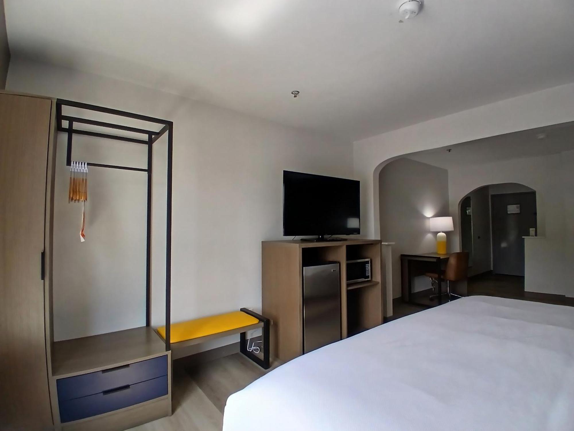 Comfort Inn Near Downtown & Blue Ridge Pkwy Marion Εξωτερικό φωτογραφία